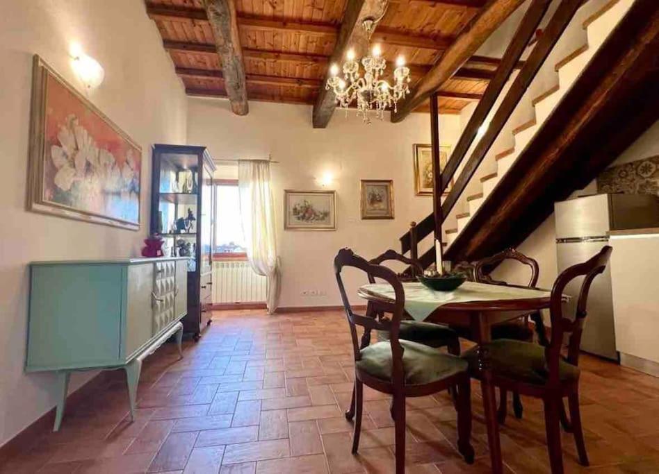 Apartamento La Casina Di Nada Massa Martana Exterior foto