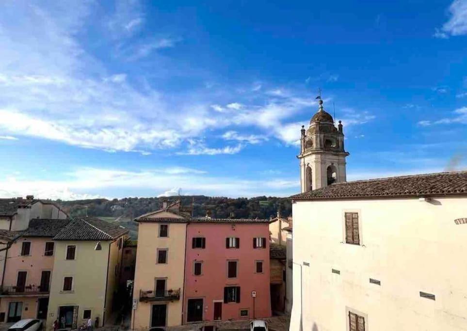 Apartamento La Casina Di Nada Massa Martana Exterior foto