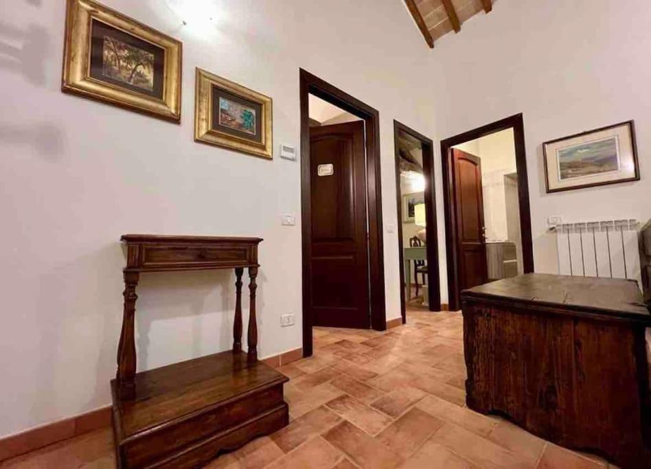 Apartamento La Casina Di Nada Massa Martana Exterior foto
