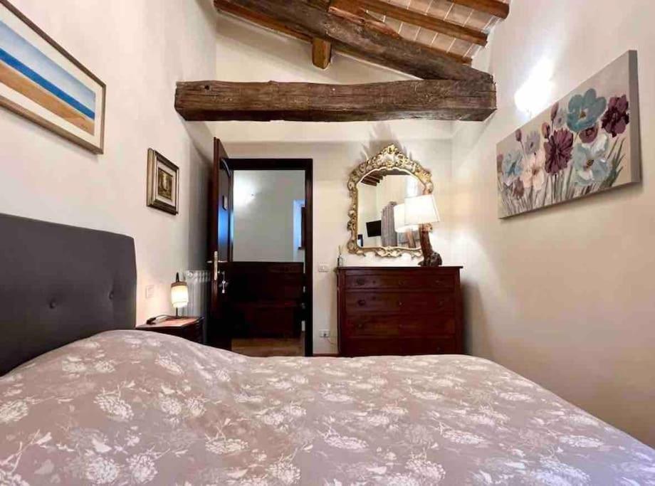 Apartamento La Casina Di Nada Massa Martana Exterior foto